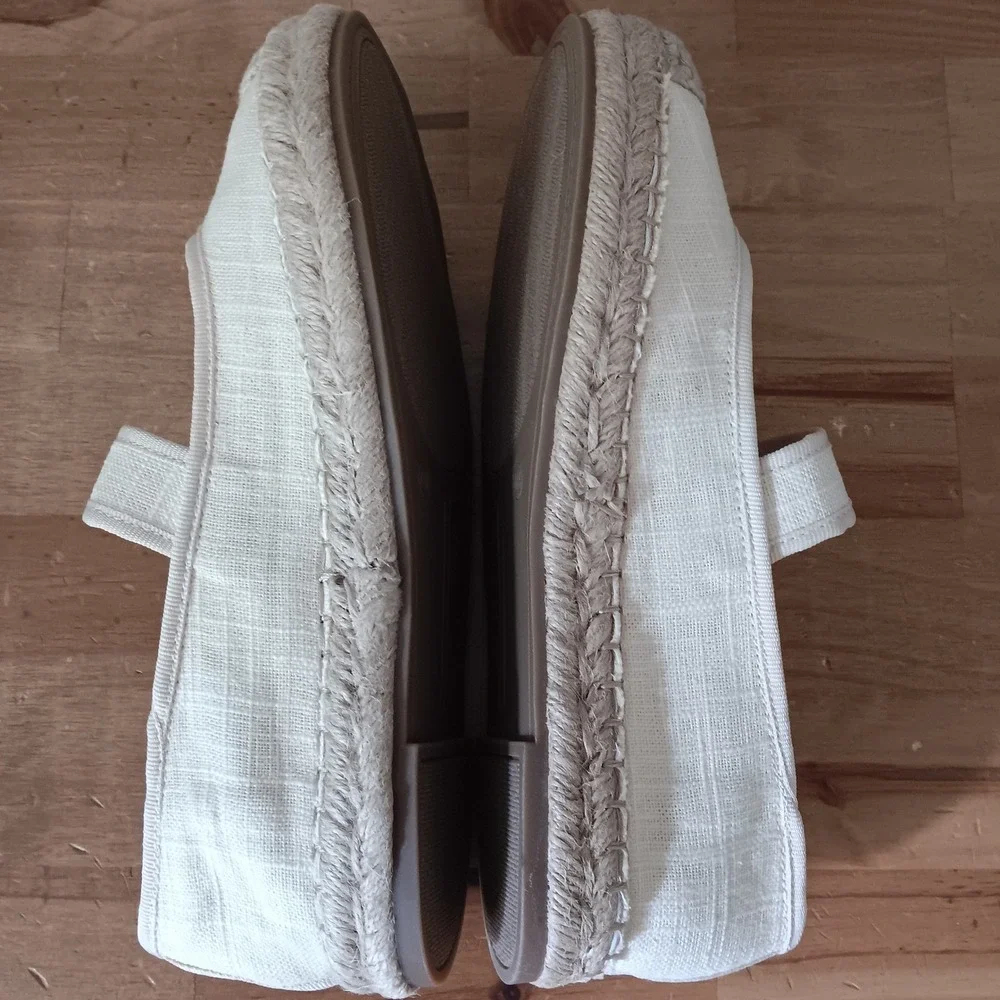 Bandolino Pannie2 Espadrille Flats Womens 6.5 Ivory New Buckle Slip On Shoes